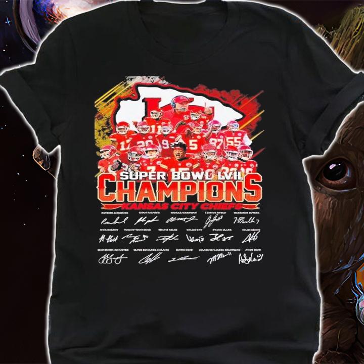 2023 Super Bowl LVII Champions Kansas City Chiefs isgnatures shirt t-shirt shirt