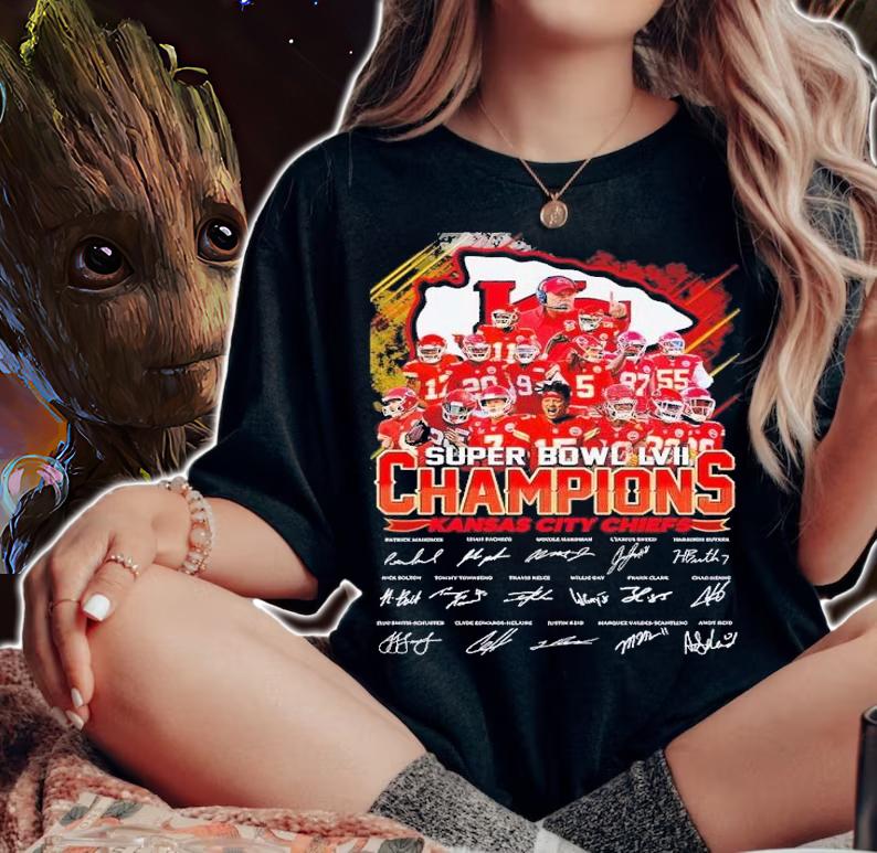 2023 Super Bowl LVII Champions Kansas City Chiefs isgnatures shirt t-shirt woman shirt