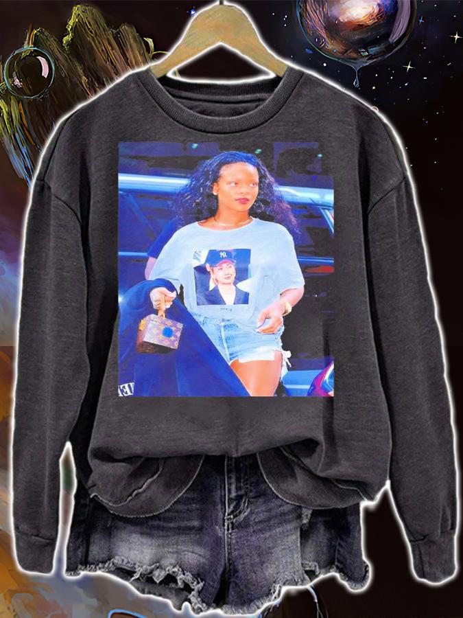 Hillary Clinton Yankees Hat Rihanna Shirt t-shirt sweatshirt