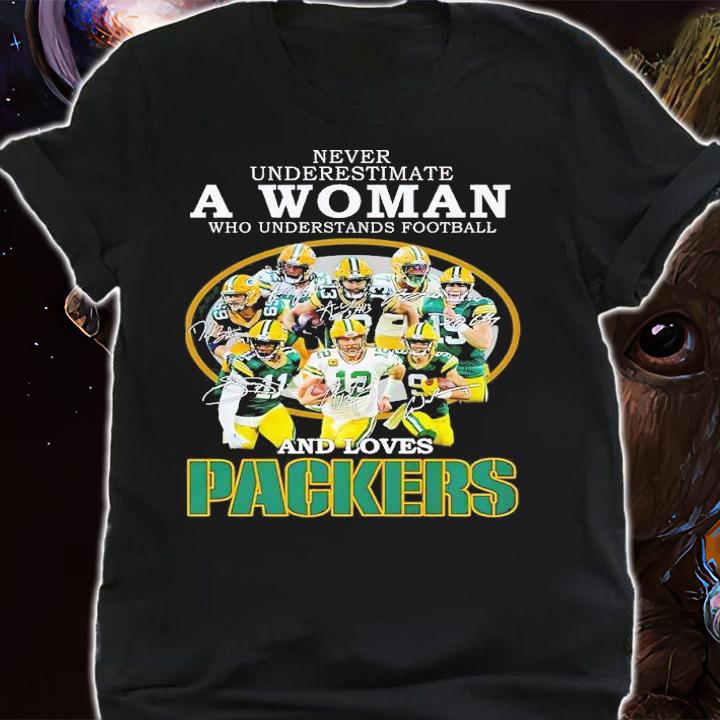 New Never underestimate a woman who understands football and loves Packers shirt t-shirt shirt