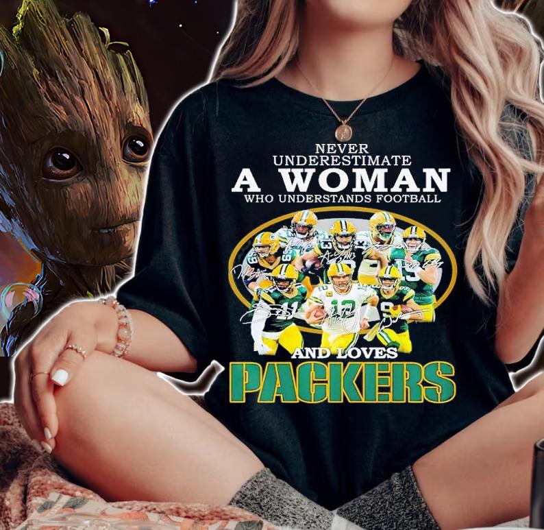 New Never underestimate a woman who understands football and loves Packers shirt t-shirt woman shirt